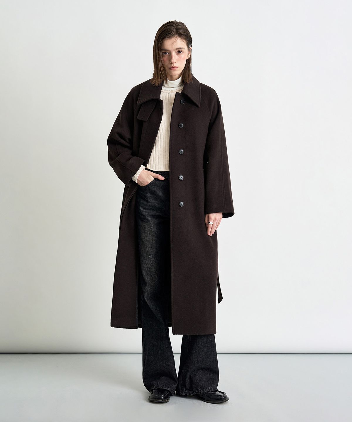커스텀어클락 우먼(COSTUMEOCLOCK WOMAN) 벨티드 발마칸 롱 코트 브라운 COWCT001BROWN