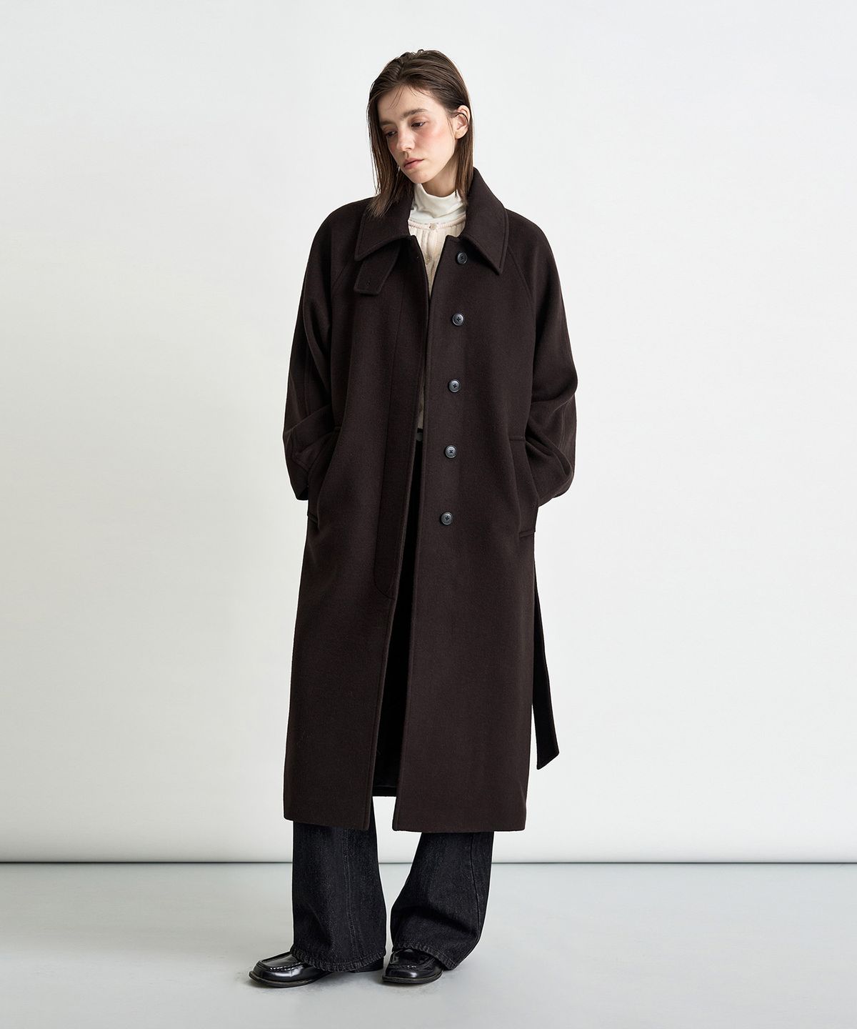 커스텀어클락 우먼(COSTUMEOCLOCK WOMAN) 벨티드 발마칸 롱 코트 브라운 COWCT001BROWN