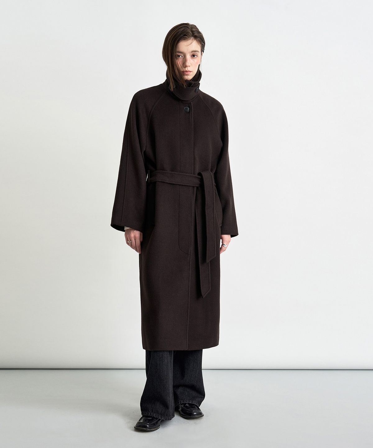커스텀어클락 우먼(COSTUMEOCLOCK WOMAN) 벨티드 발마칸 롱 코트 브라운 COWCT001BROWN