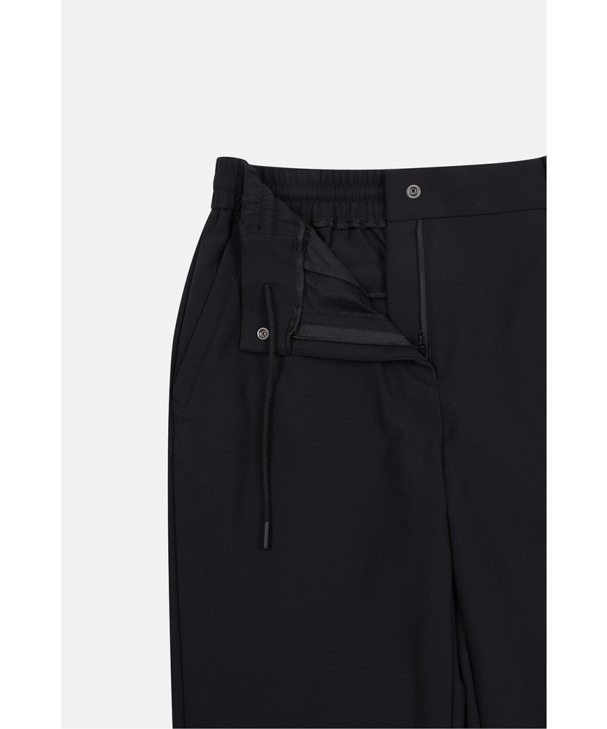 코오롱스포츠(KOLON SPORT) 여성 테이퍼드핏 밴딩 팬츠 TVPNA26422BLK