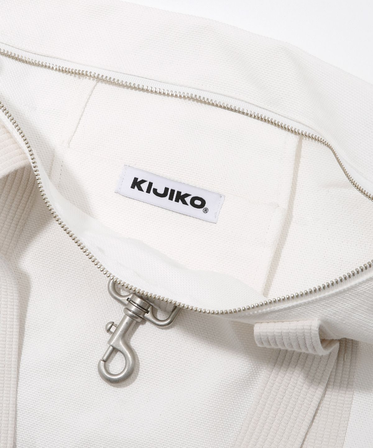 키지코(KIJIKO) ke911. Archive Utility Canvas Bag white
