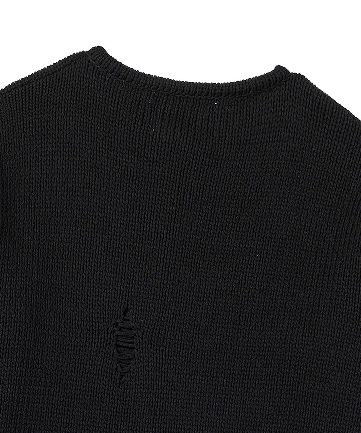 비욘드클로젯(BEYOND CLOSET) [COLLECTION LINE] 아카이브 헤비 웨이트 코튼 데미지 디테일 헨리넥 니트 블랙