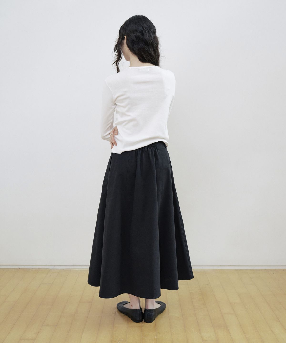 스텝어라운드(STEP AROUND) Cotton Panel Flare Skirt_BLACK