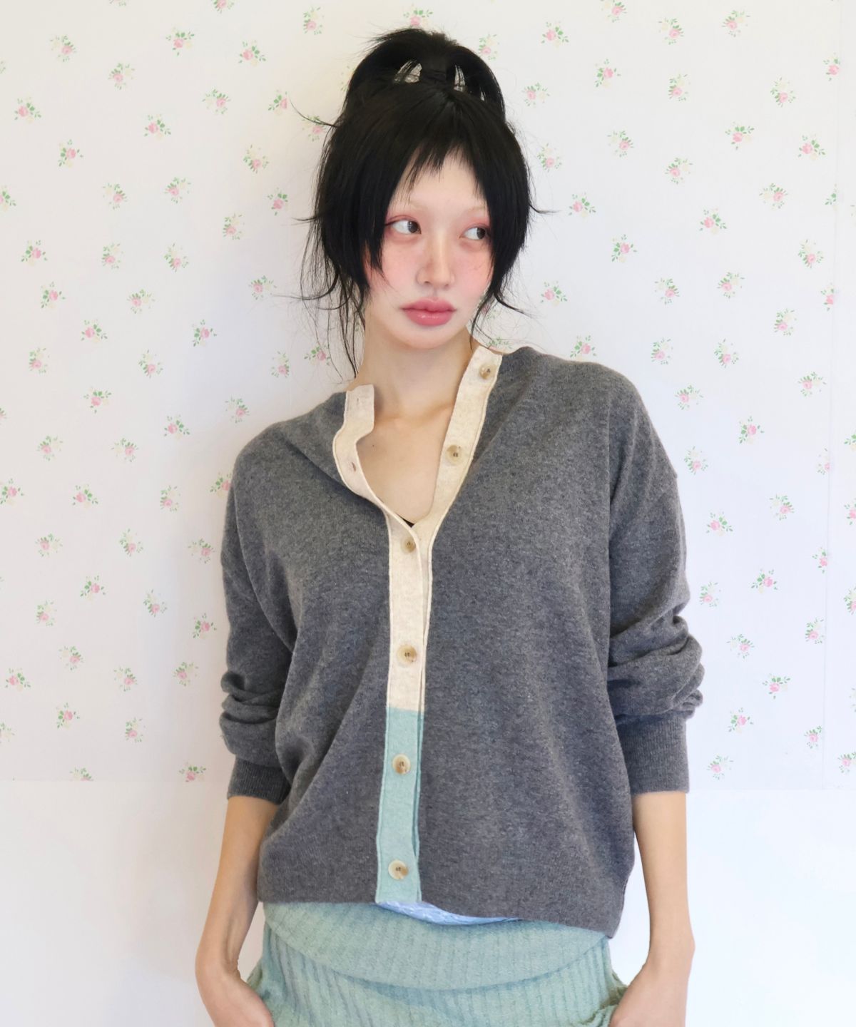 키코지(KIKOZY) Vintage Tone Mix Cardigan_Chacoal