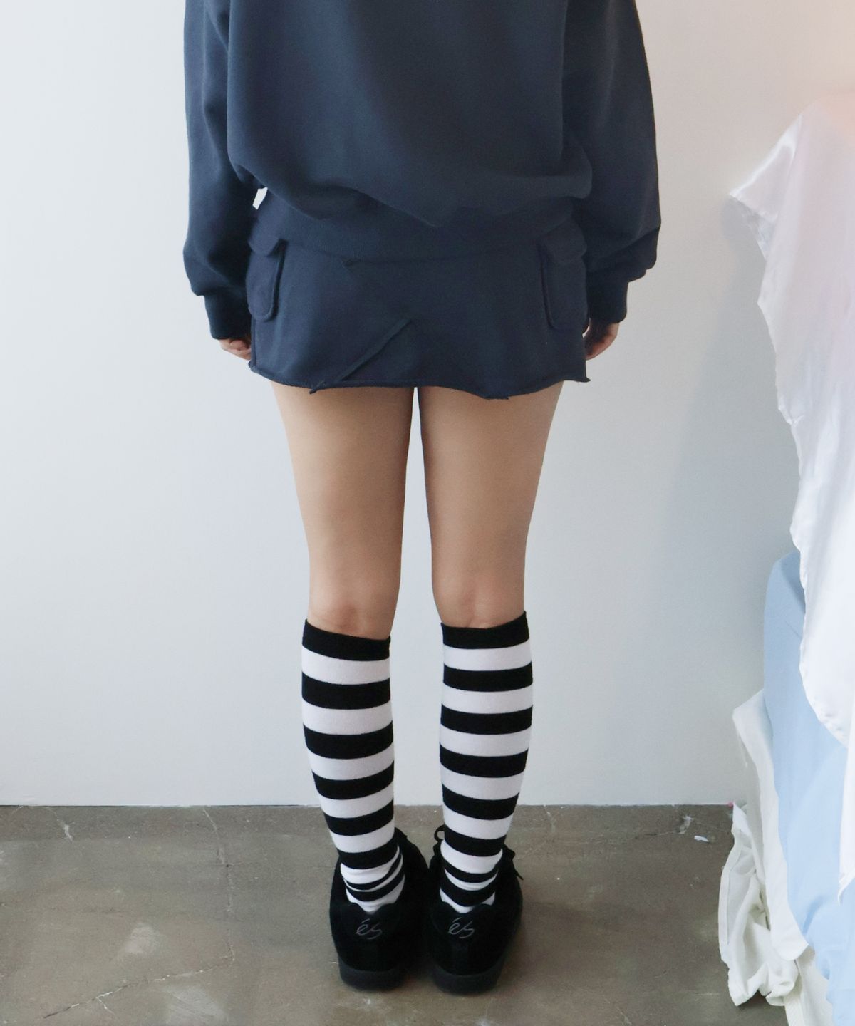 키코지(KIKOZY) Macaroon Skirt_Chacoal