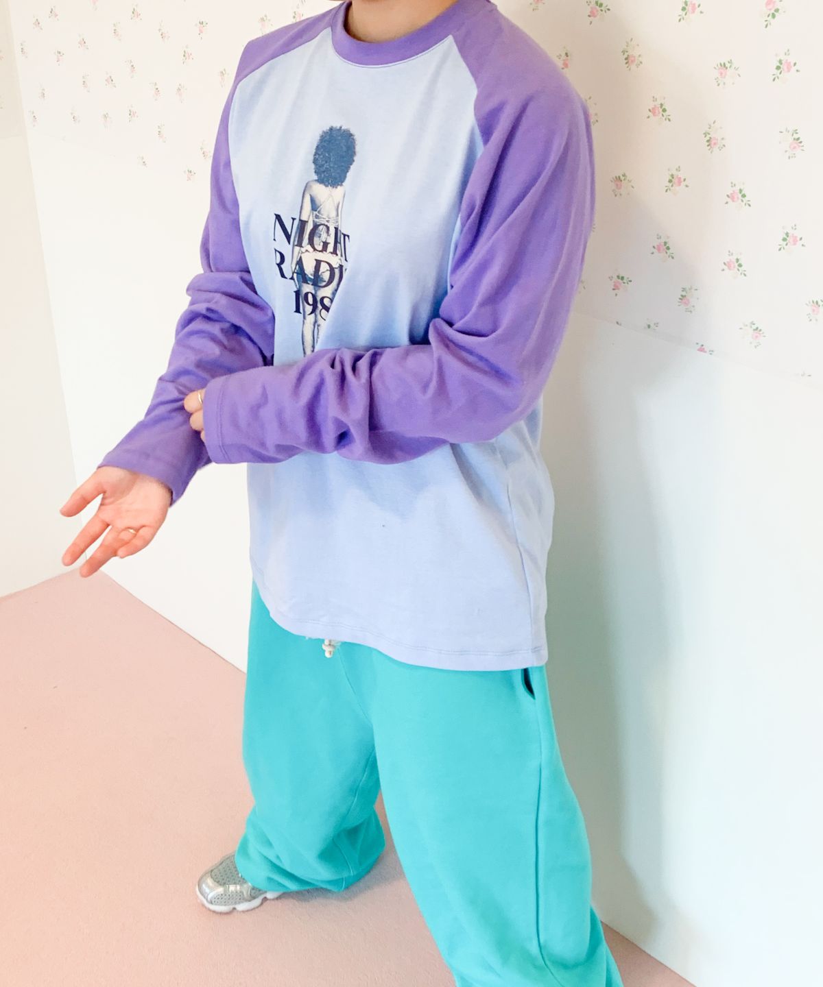 키코지(KIKOZY) Night Radio Raglan T-shirt_Purple