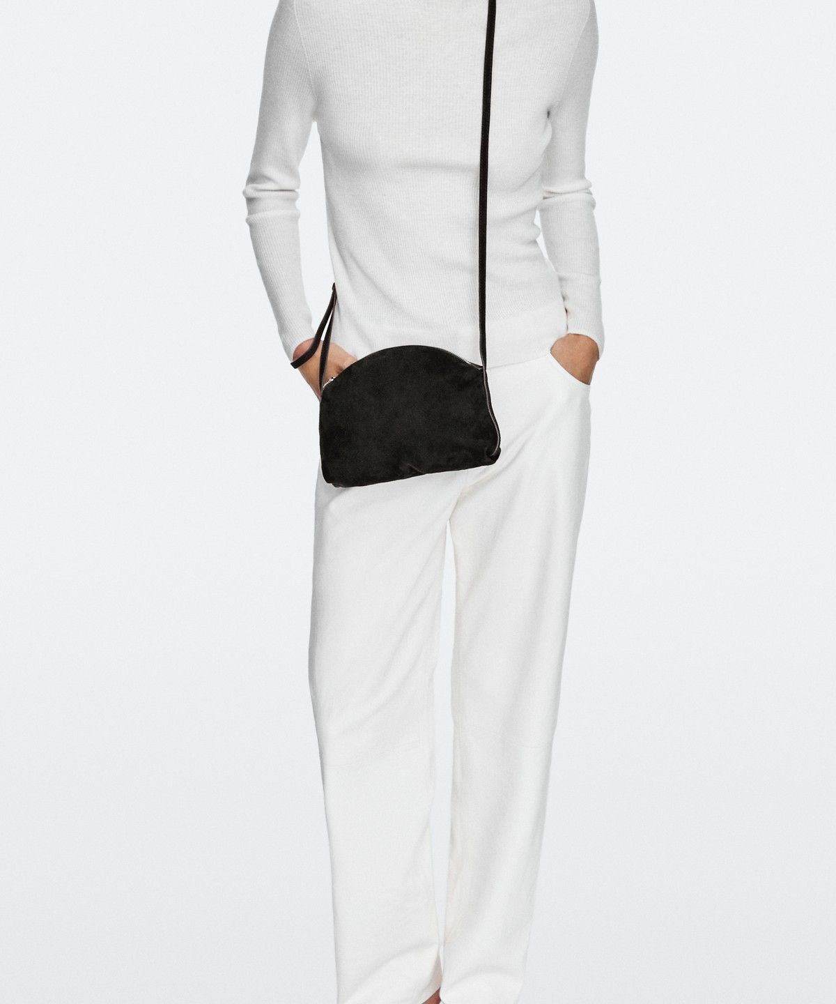 마시모두띠(MASSIMO DUTTI) 스플릿 스웨이드 레더 크로스백