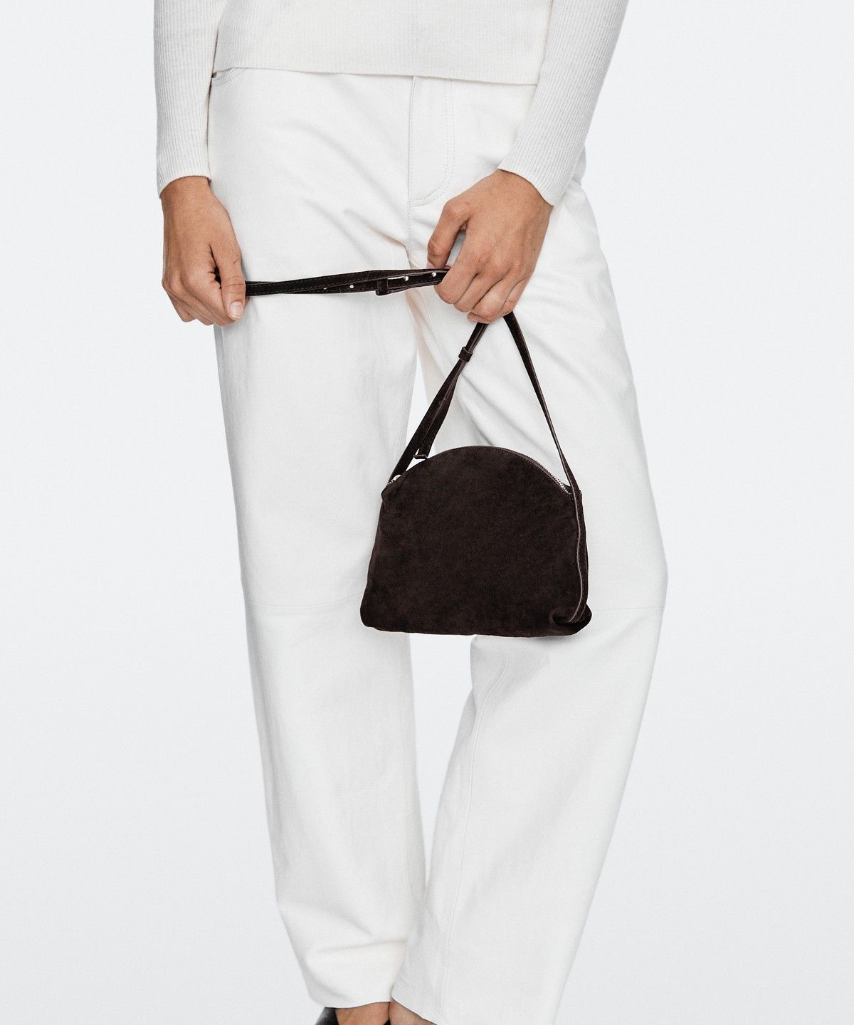 마시모두띠(MASSIMO DUTTI) 스플릿 스웨이드 레더 크로스백