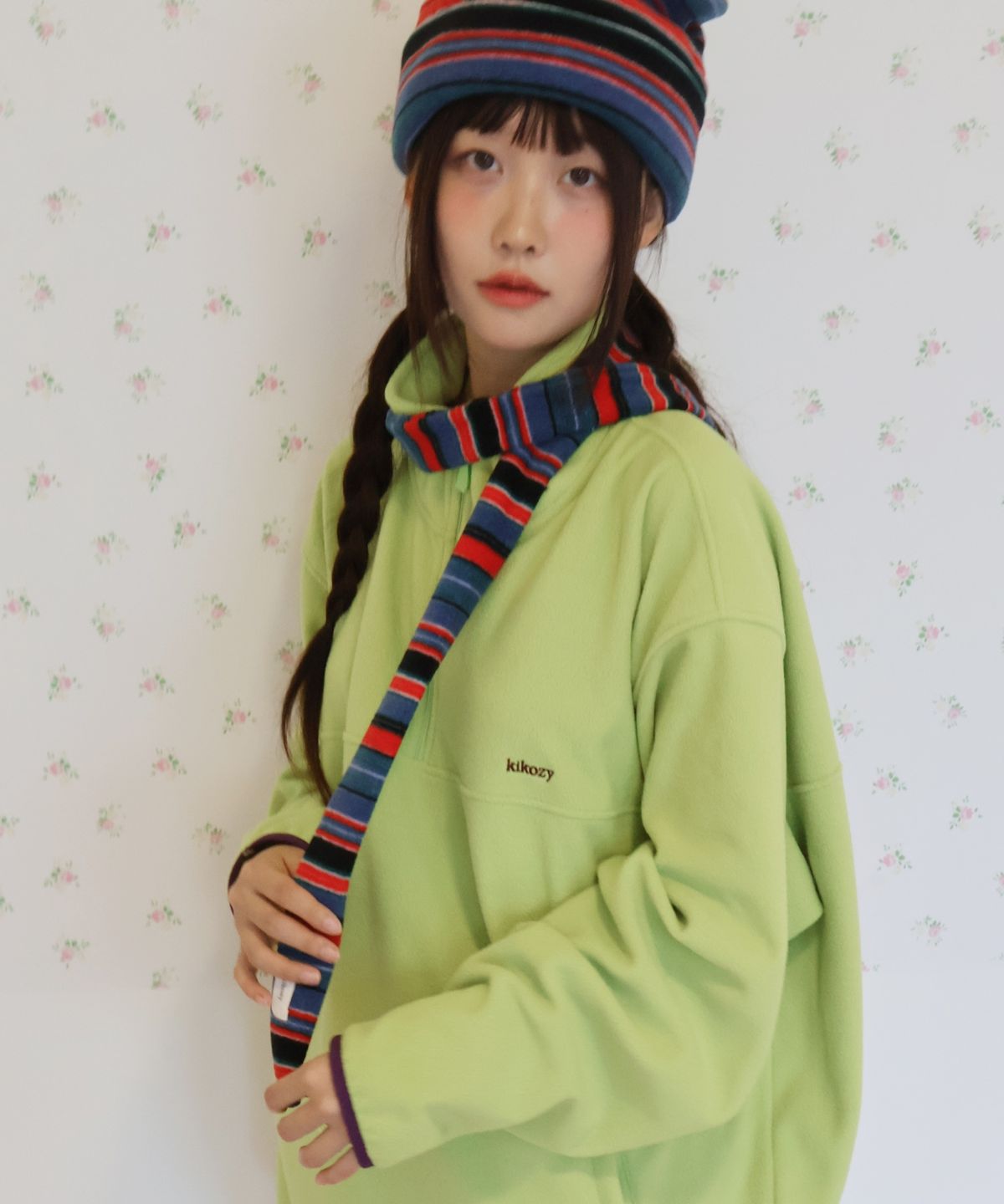 키코지(KIKOZY) Stripe Fleece Muffler_Red