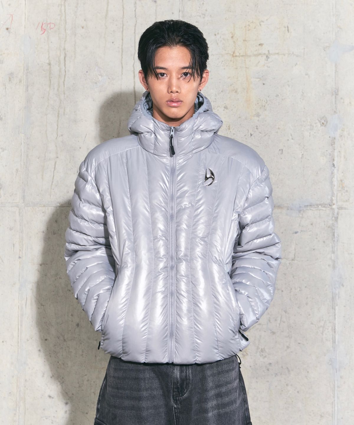 디에스엠티(DSMT) ESSENTIAL PADDED JUMPER_GREY