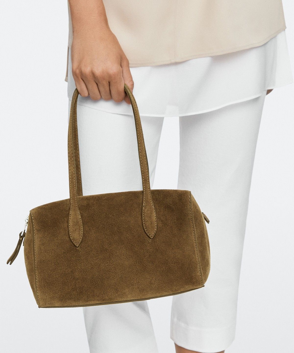 마시모두띠(MASSIMO DUTTI) 스플릿 스웨이드 미니 사첼 백