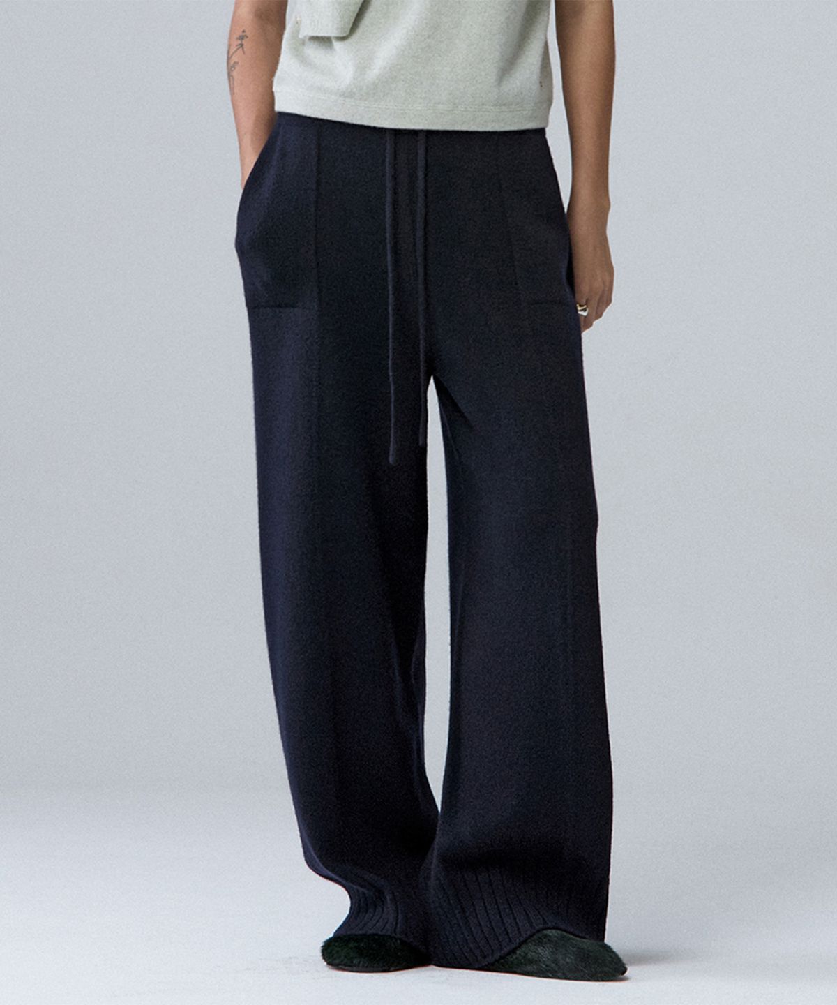 우마뭉(UMARMUNG) Super fine merino wholegarment pants_Deep sea