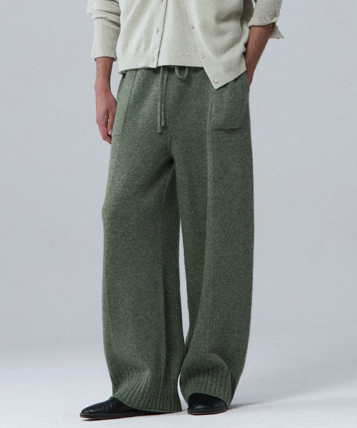 우마뭉(UMARMUNG) Super fine merino wholegarment pants_Seagrass