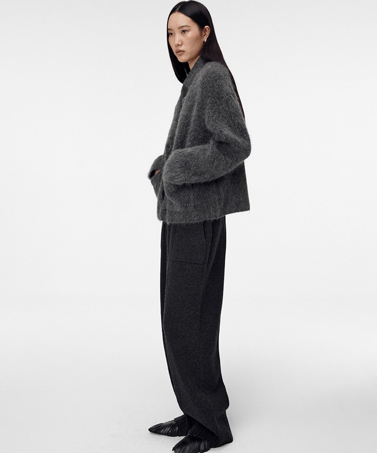 우마뭉(UMARMUNG) Super fine merino wholegarment pants_Charcoal