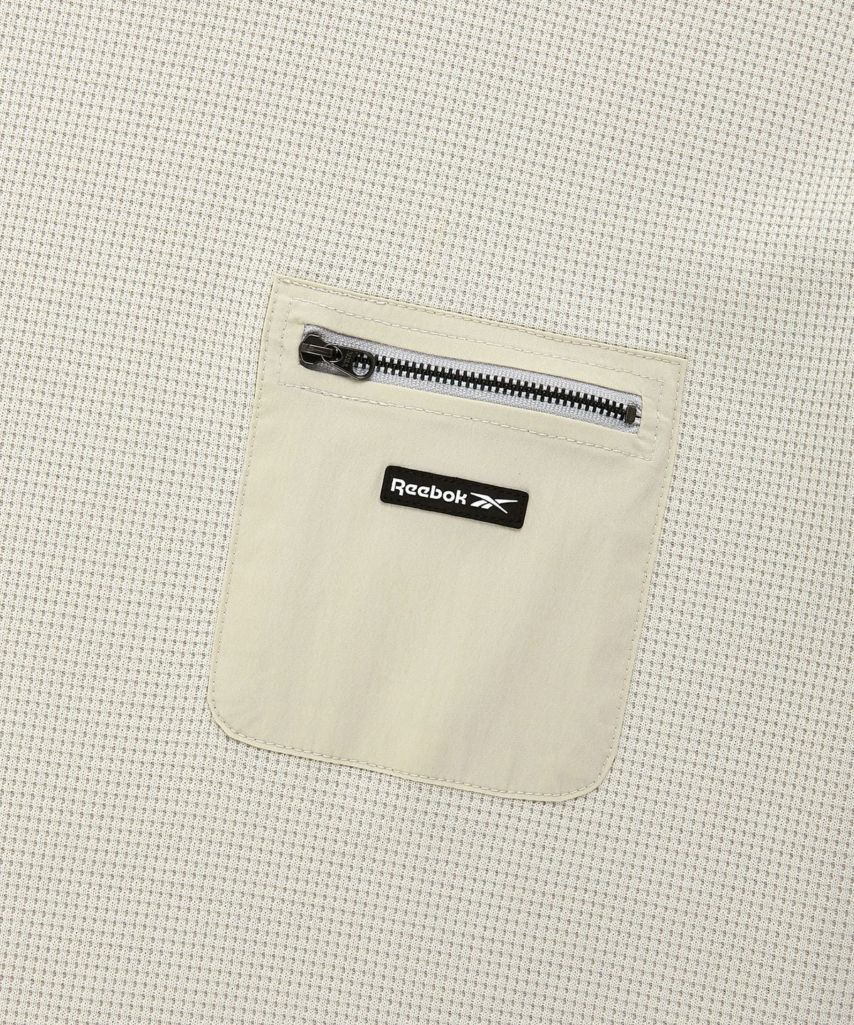 리복(REEBOK) 우븐 포켓 와플 긴팔티 - 라이트 베이지