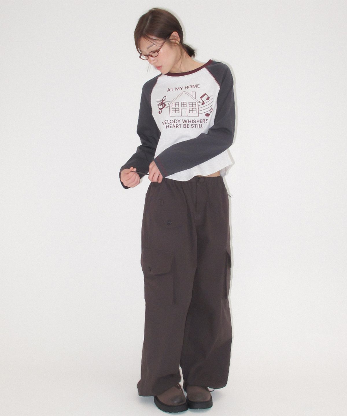 론론(RONRON) HOUSE RAGLAN LONG SLEEVE NAVY