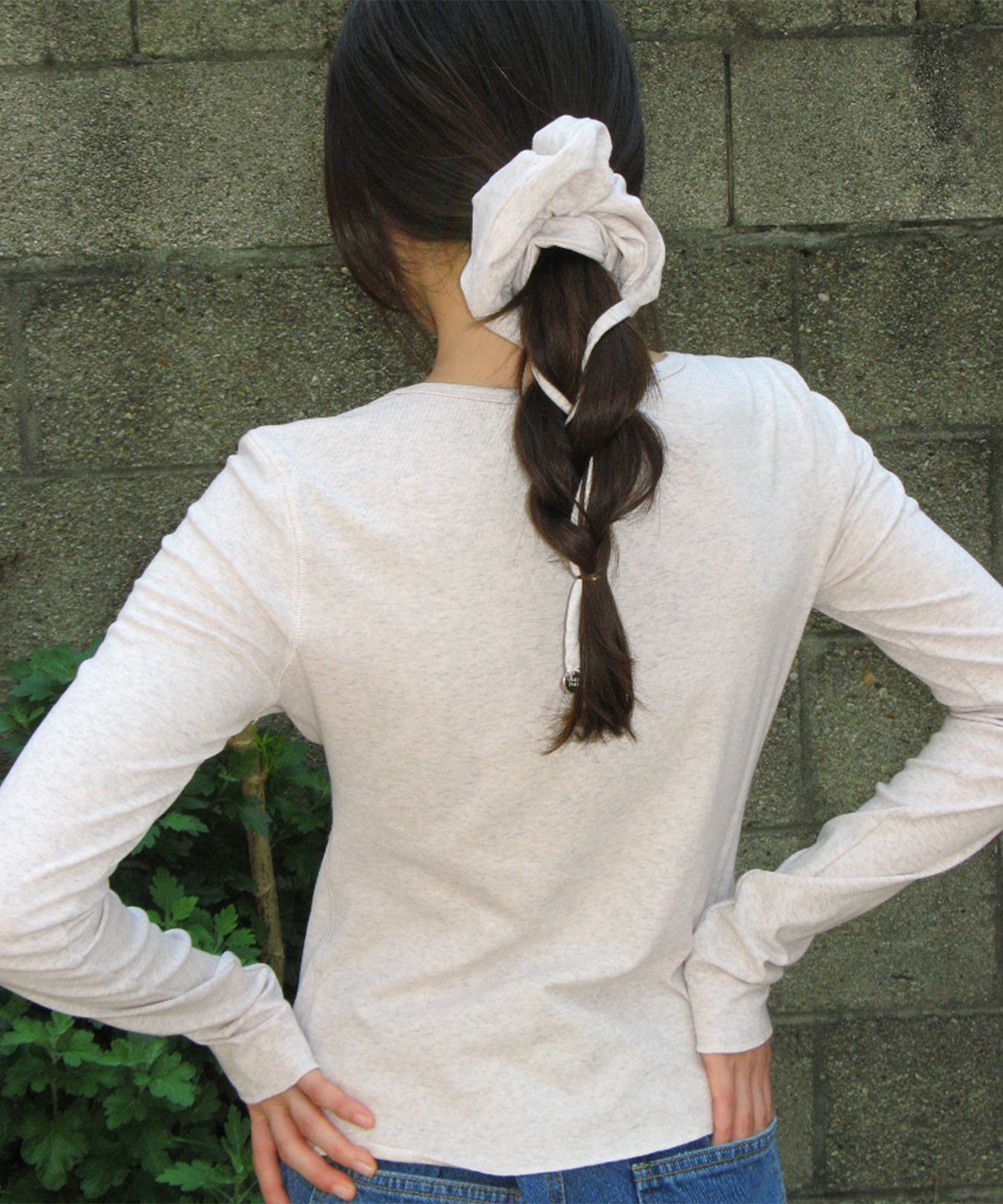 론론(RONRON) SCRUNCHIE SET LETTUCE SLIM LONG SLEEVE LIGHT PINK
