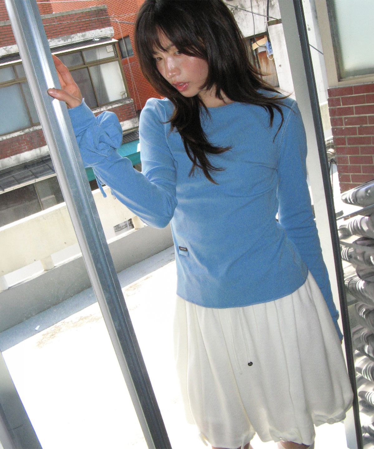 론론(RONRON) SCRUNCHIE SET LETTUCE SLIM LONG SLEEVE BLUE