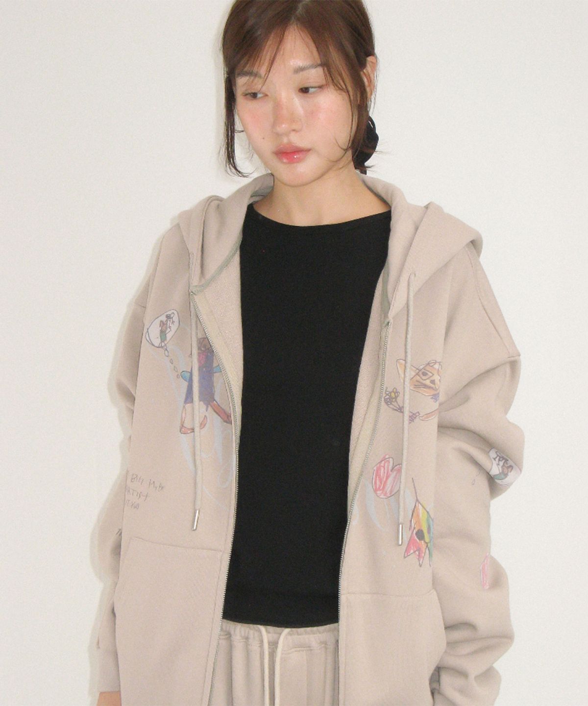 론론(RONRON) SCRUNCHIE SET LETTUCE SLIM LONG SLEEVE BLACK