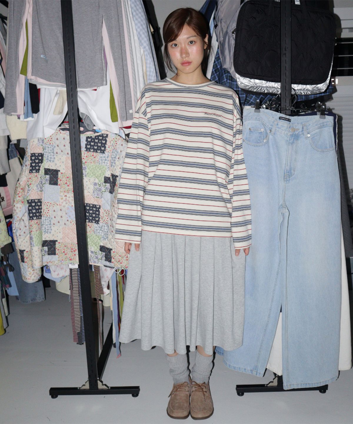 론론(RONRON) STRIPE LETTERING LONG SLEEVE IVORY