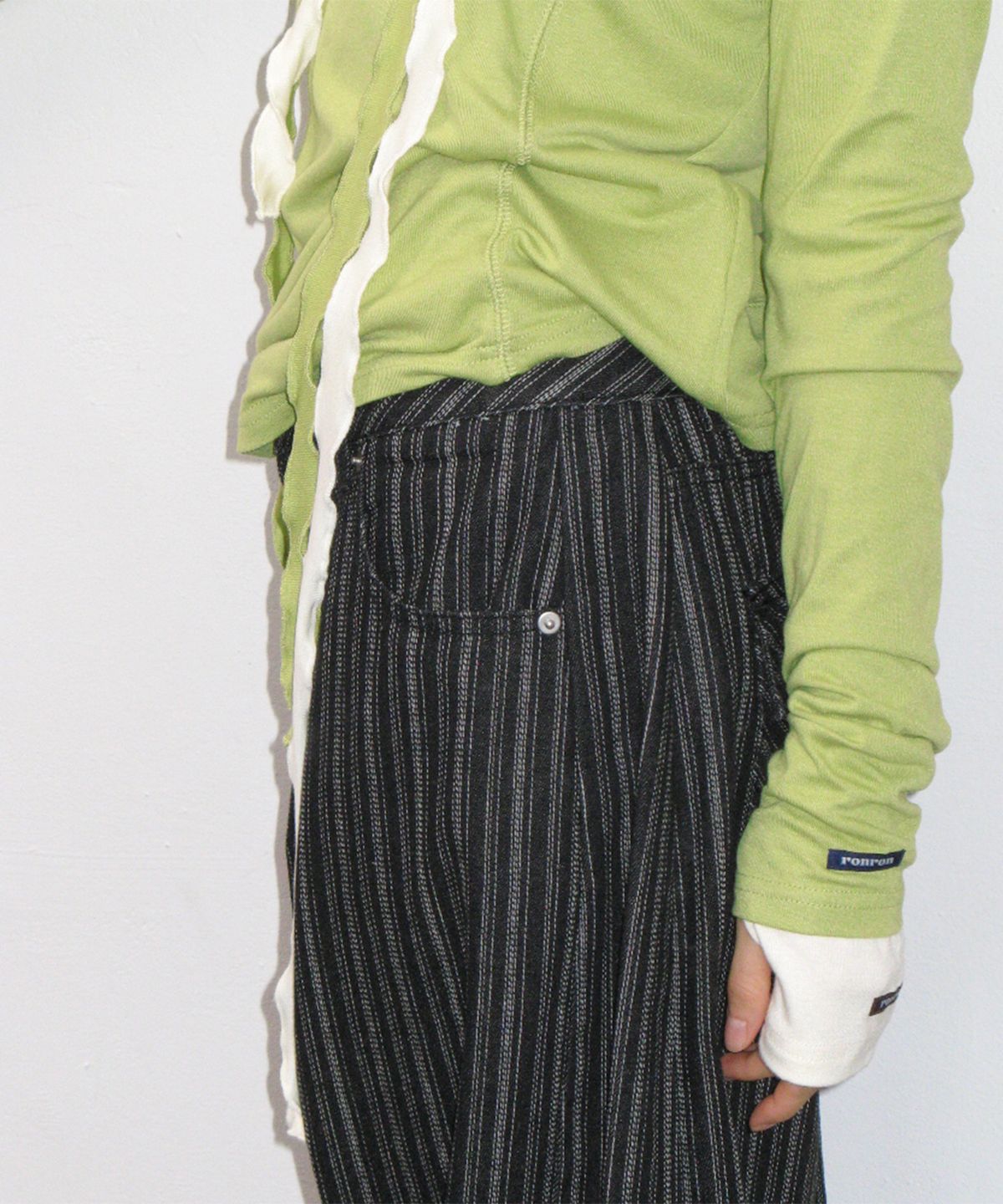 론론(RONRON) PETIT SCARF SET BOAT NECK LONG SLEEVE OLIVE