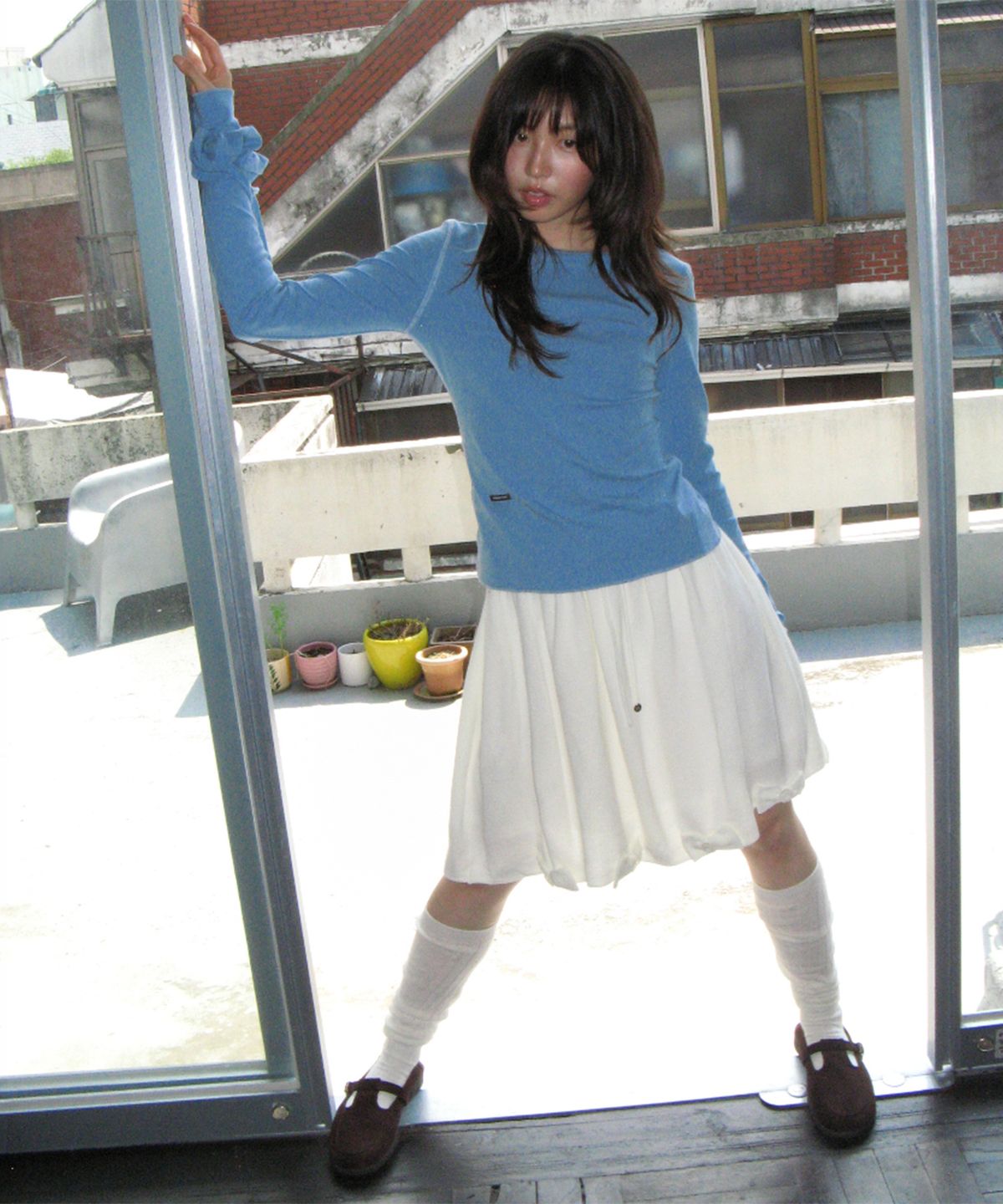 론론(RONRON) BUTTON RIBBON KNIT SKIRT IVORY