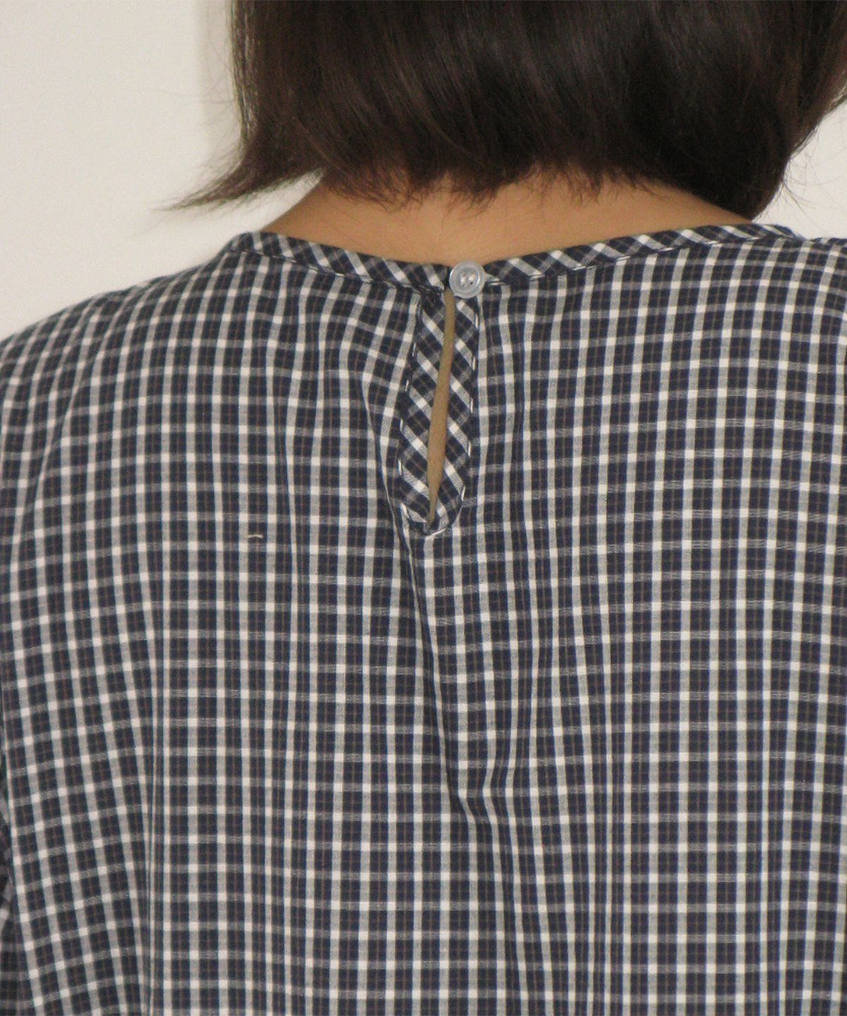 론론(RONRON) SHIRRING PUFF RUFFLE DRESS NAVY CHECK