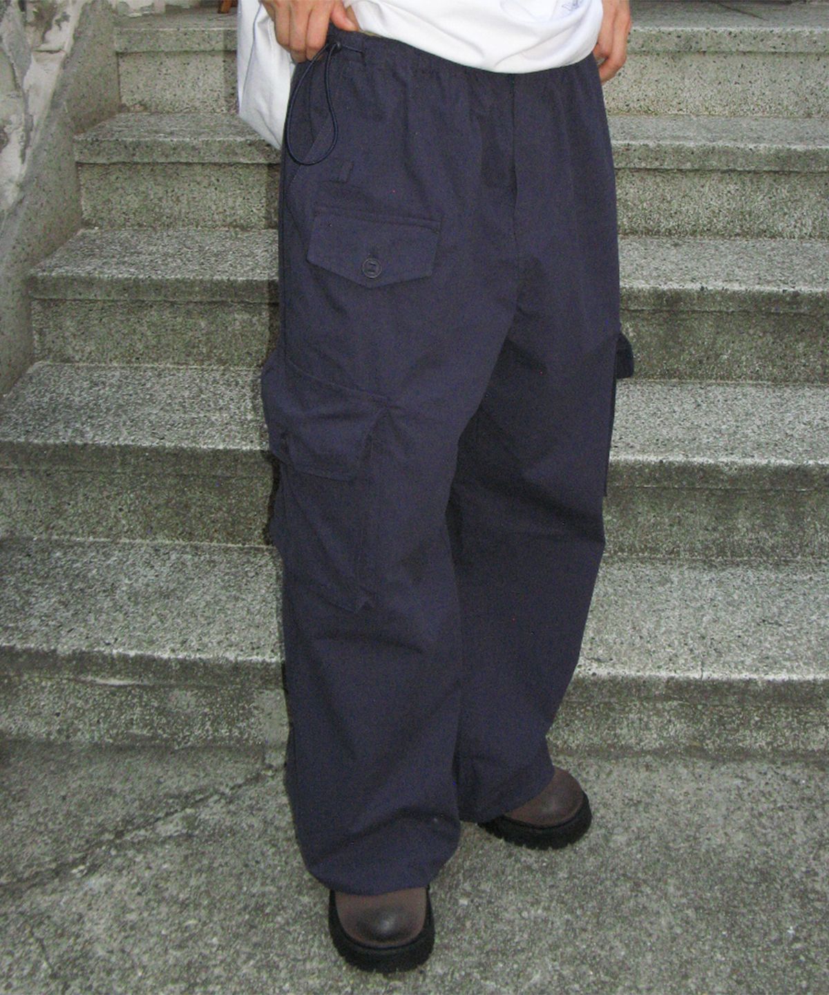 론론(RONRON) WIDE POCKET CARGO PANTS NAVY