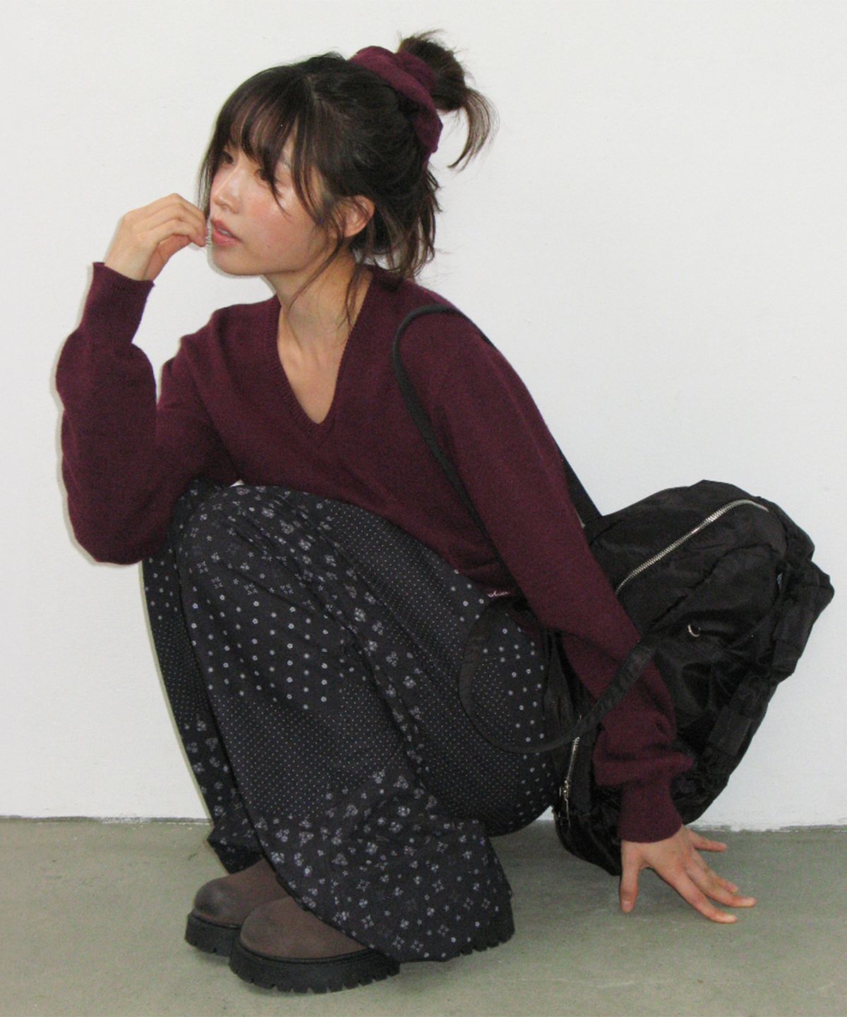 론론(RONRON) FLORAL PATCHWORK PINTUCK PANTS NAVY