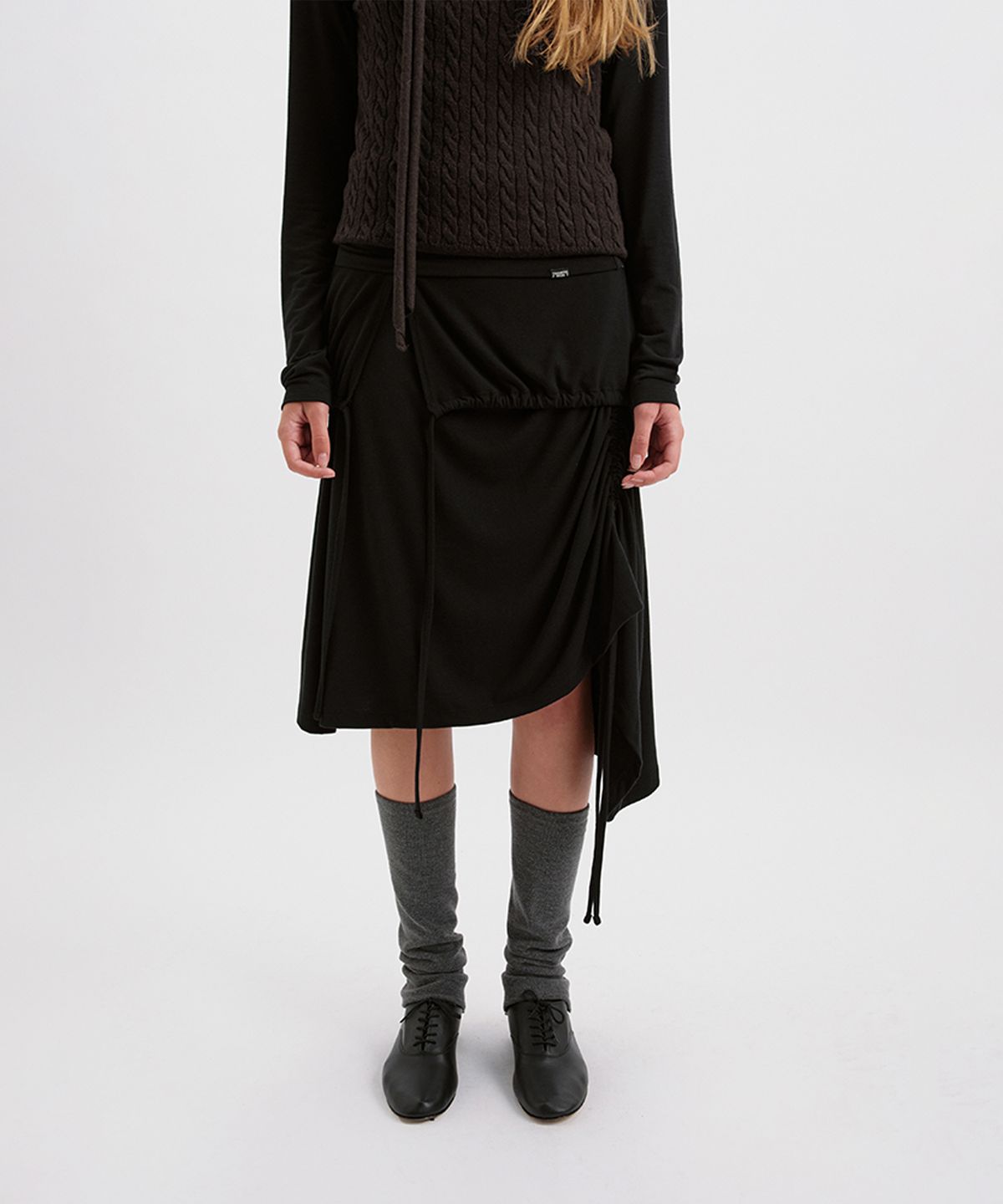 시메트릭 퍼센트(SYMMETRICPERCENT) Multi-Way Jersey Skirt / Black