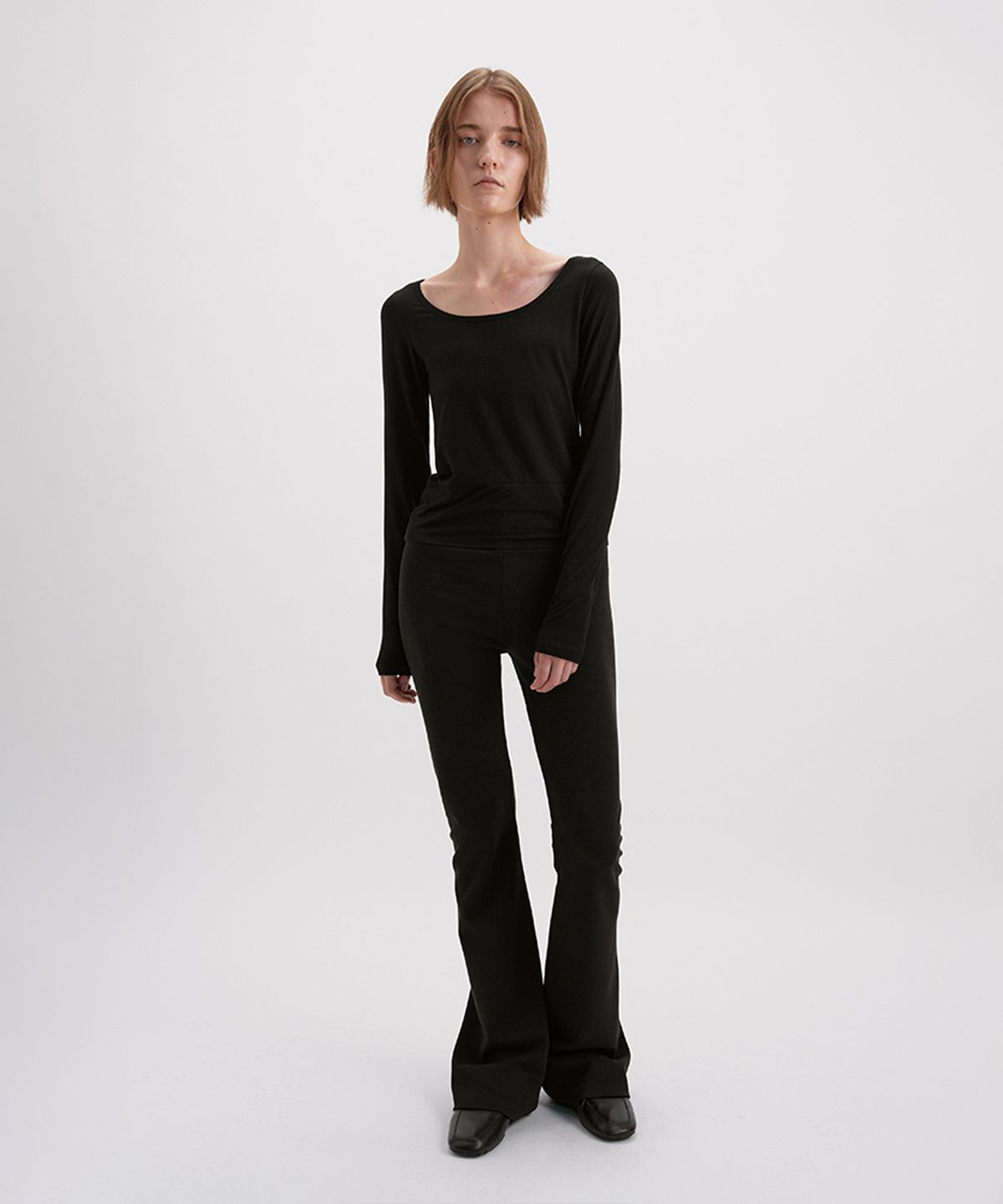 시메트릭 퍼센트(SYMMETRICPERCENT) Feminine 2-way Long Sleeve / Black
