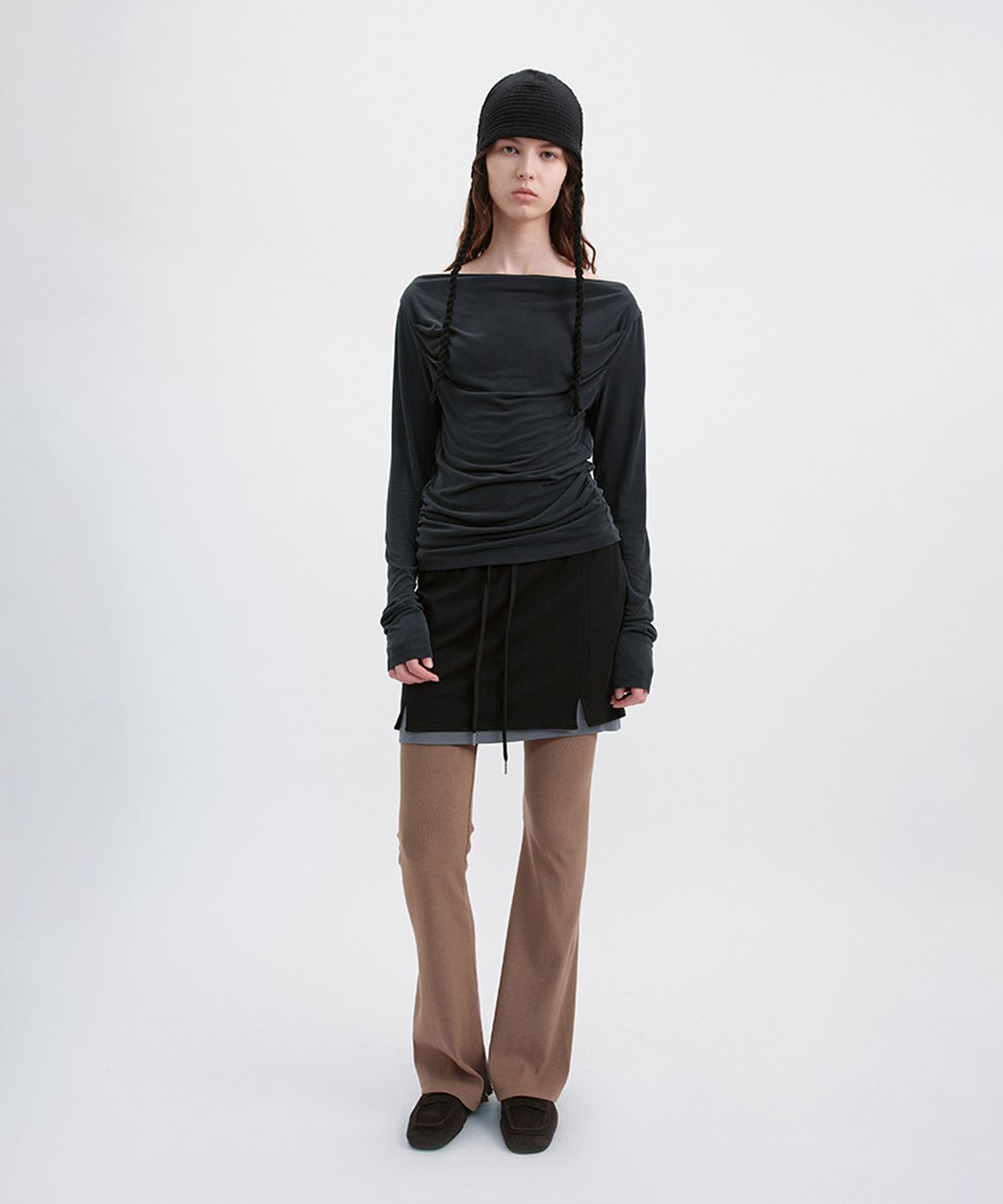 시메트릭 퍼센트(SYMMETRICPERCENT) Drape Cupra Top / Black