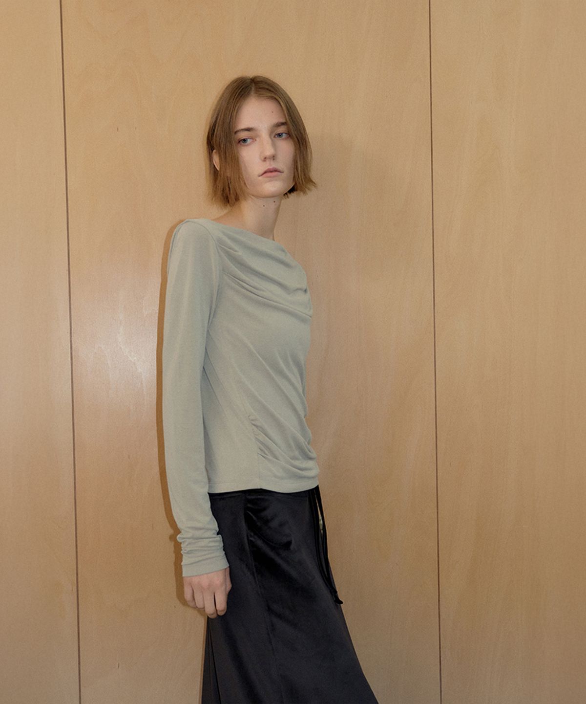 시메트릭 퍼센트(SYMMETRICPERCENT) Drape Cupra Top / Ash Mint