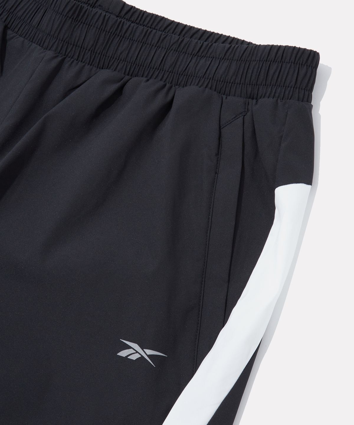 리복(REEBOK) 트랙 러닝 조거 팬츠 - 블랙