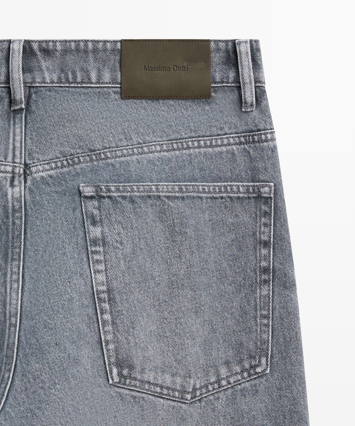 마시모두띠(MASSIMO DUTTI) 릴랙스 핏 진
