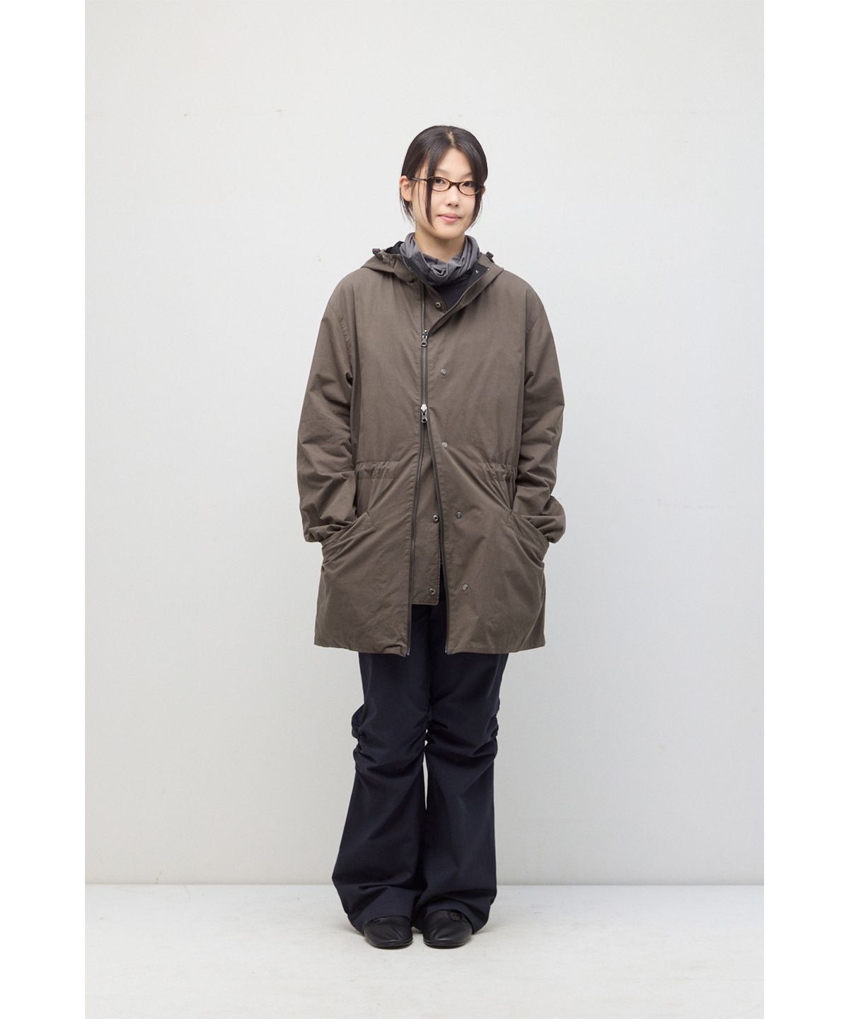 해칭룸(HATCHINGROOM) Reversible Parka Black/Mud Brown