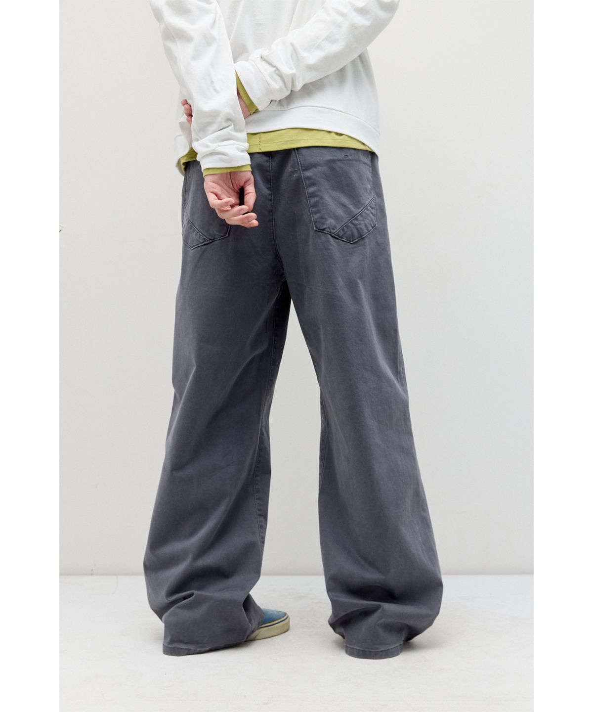 해칭룸(HATCHINGROOM) Flare Work Trousers Moleskin Washed Graphite