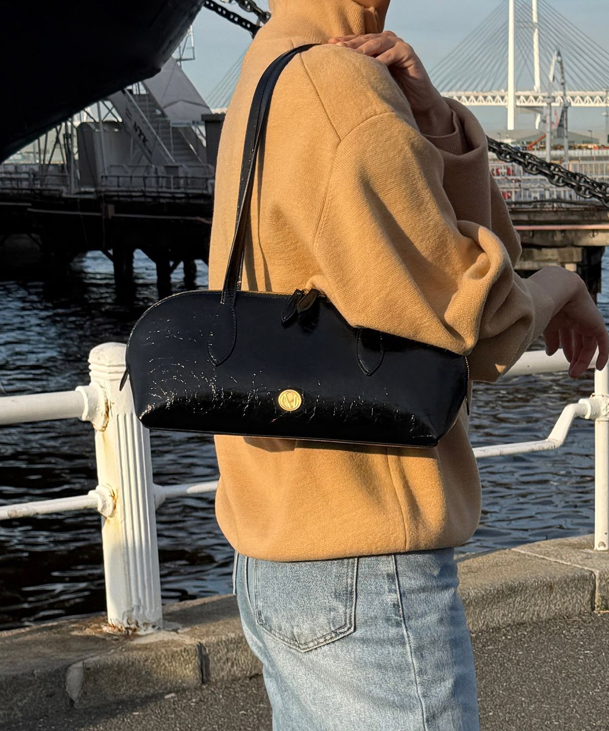 꼬떼드무아(COTEDEMOI) Allonge Shoulder Bag - Black