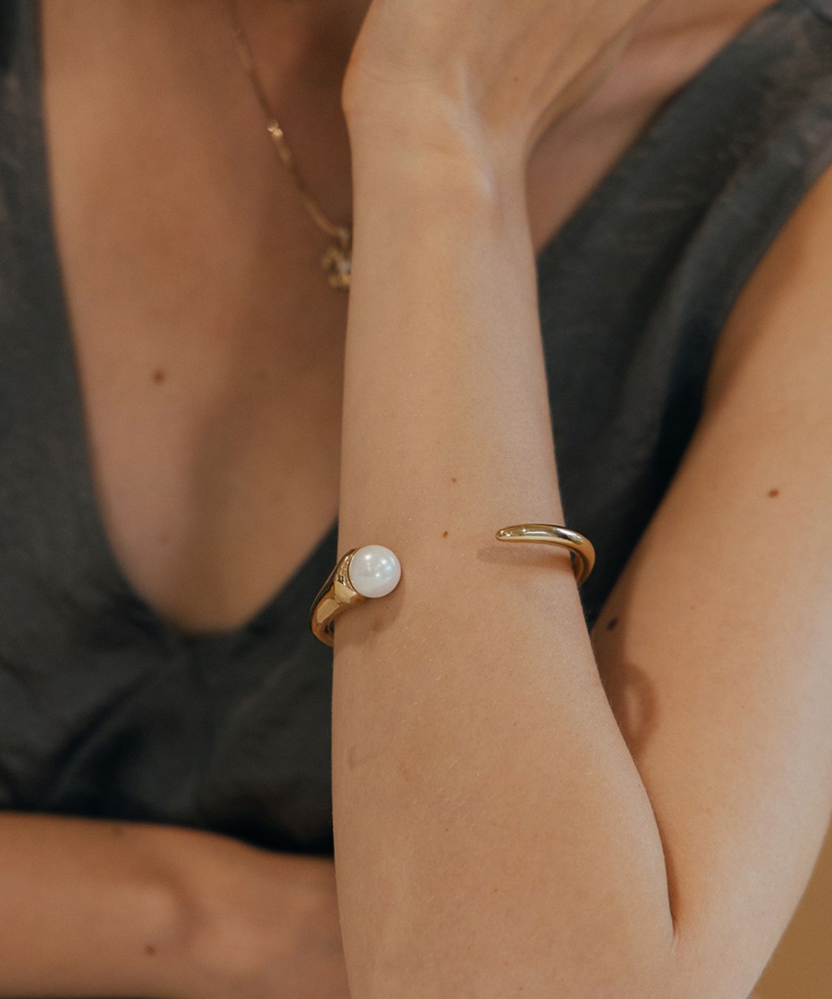 피오레(FIORE) stone bud bangle