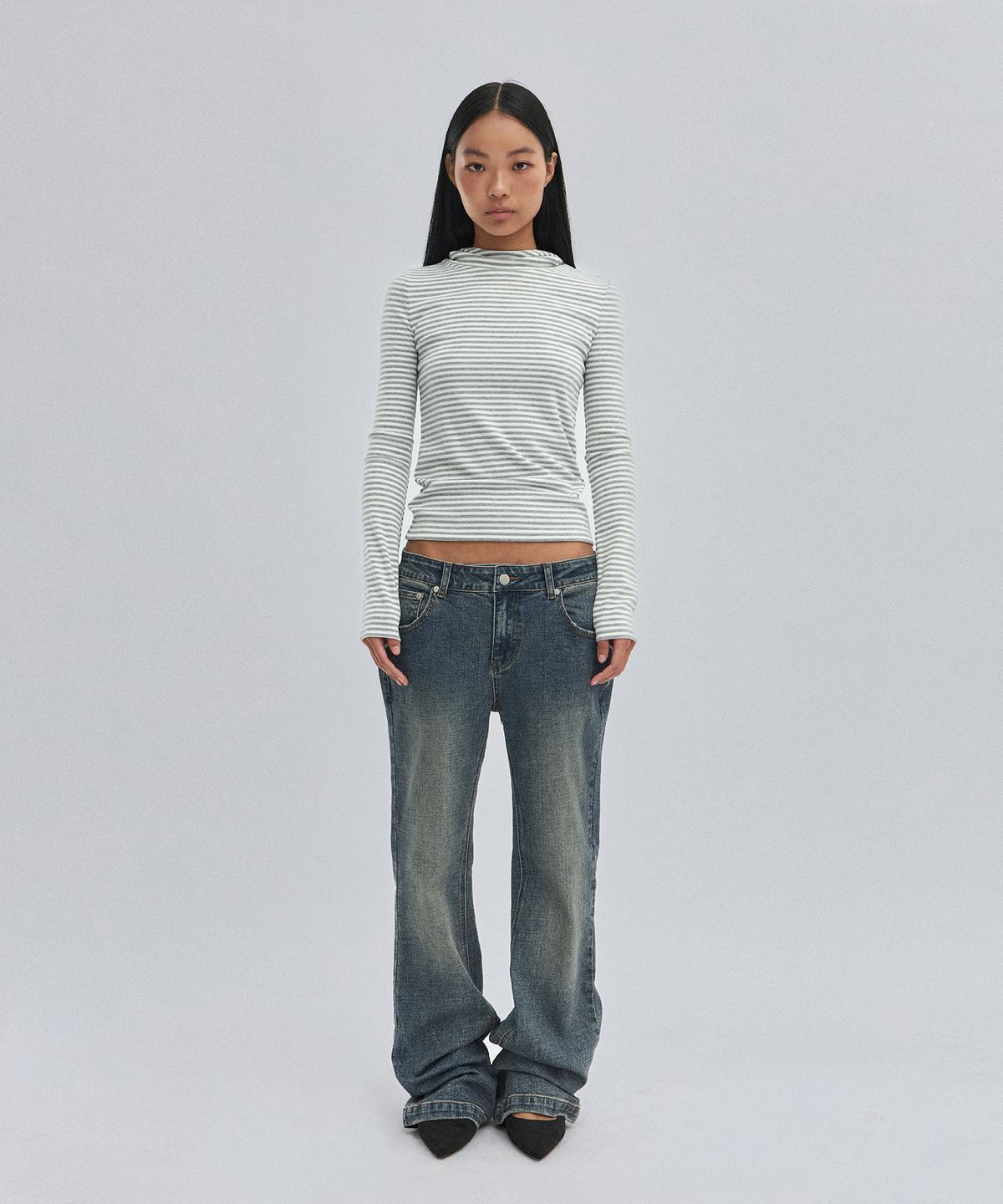 스웨이드(SUADE) MOCK NECK HOODIE [GRAY WHITE]