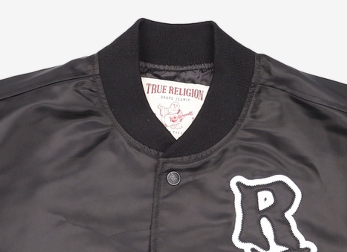 트루릴리젼(TRUERELIGION) CODE. RED NYLON VARSITY JACKET BLACK M