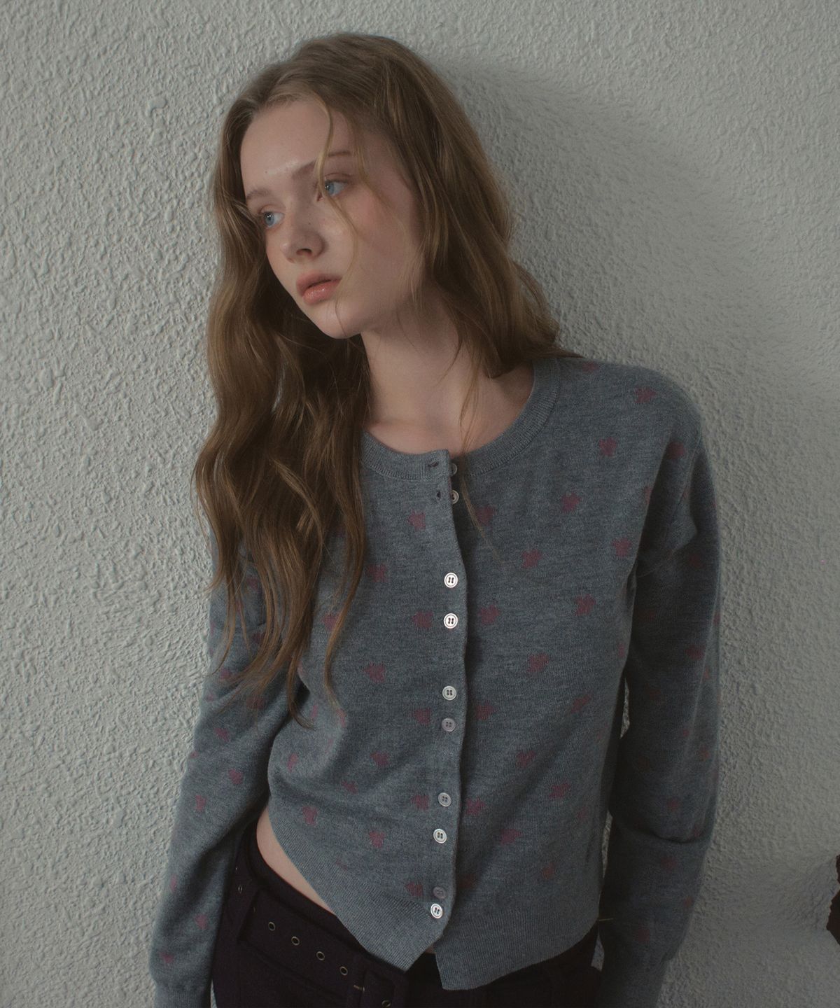 아우어노스텔지아(OURNOSTALGIA) Flurry Dot Cardigan_Gray(OCB6KN15)