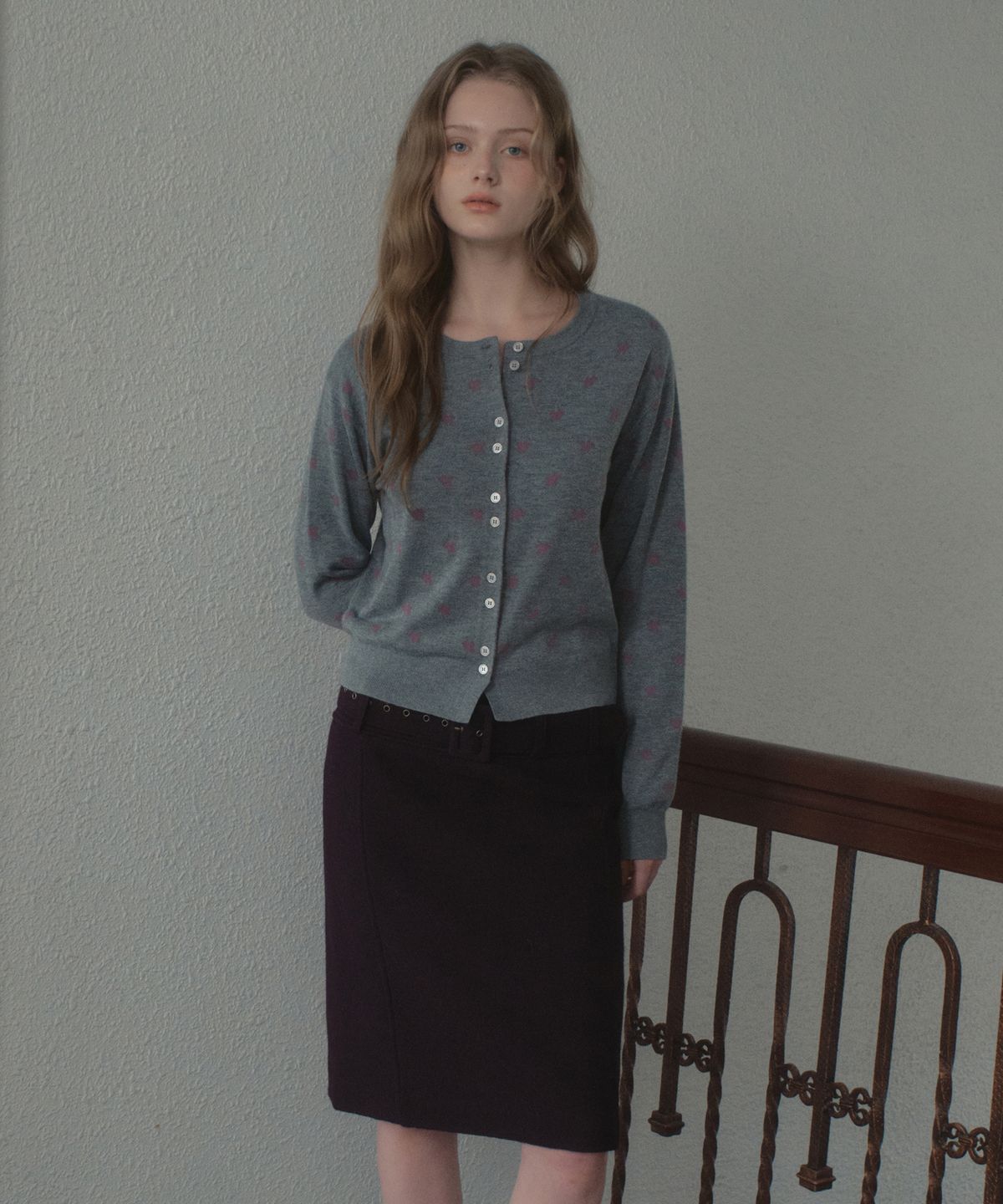 아우어노스텔지아(OURNOSTALGIA) Flurry Dot Cardigan_Gray(OCB6KN15)