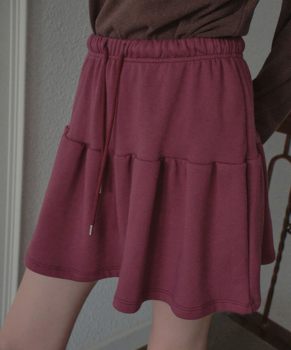 아우어노스텔지아(OURNOSTALGIA) French Terry Tiered Skirt_Vintage Wine(OB6SK19)
