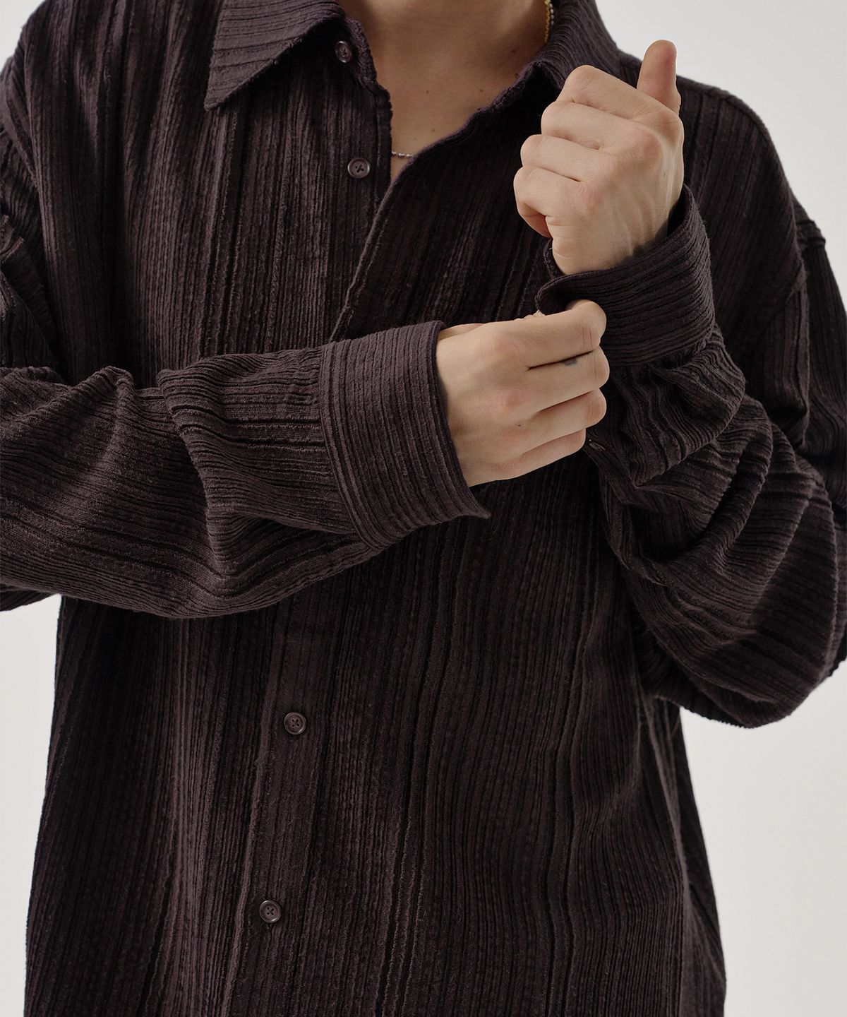 엠엠아이씨(MMIC) DRAPE SHIRT (WINE)
