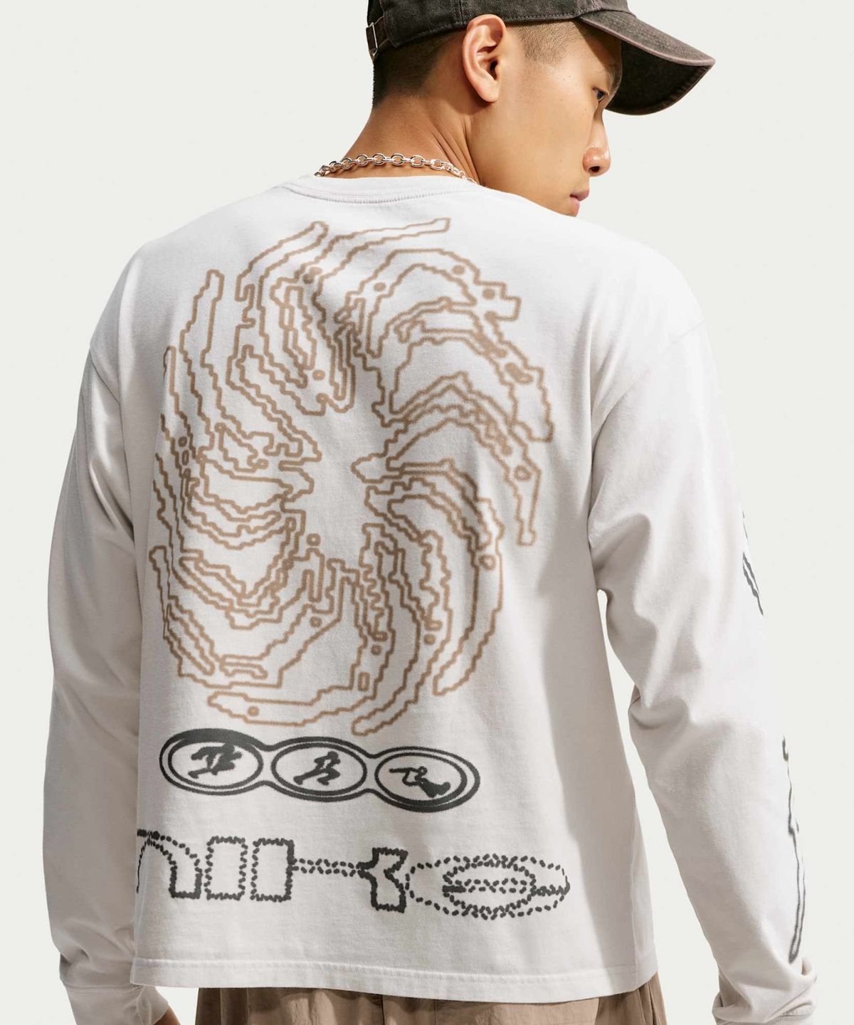나이키(NIKE) 스포츠웨어 긴소매 티셔츠 M - 라이트 본 / IO1399-072