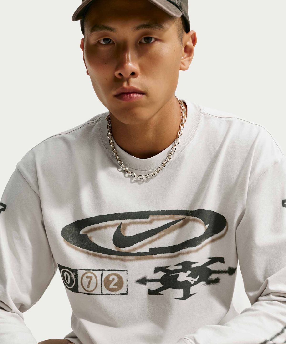 나이키(NIKE) 스포츠웨어 긴소매 티셔츠 M - 라이트 본 / IO1399-072