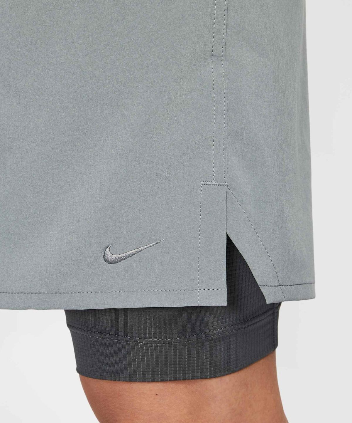나이키(NIKE) 언리미티드 드라이 핏 7인치 투인원 버서타일 쇼츠 M - 스모크 그레이:다크 스모크 그레이:블랙:스모크 그레이 / DV9335-084