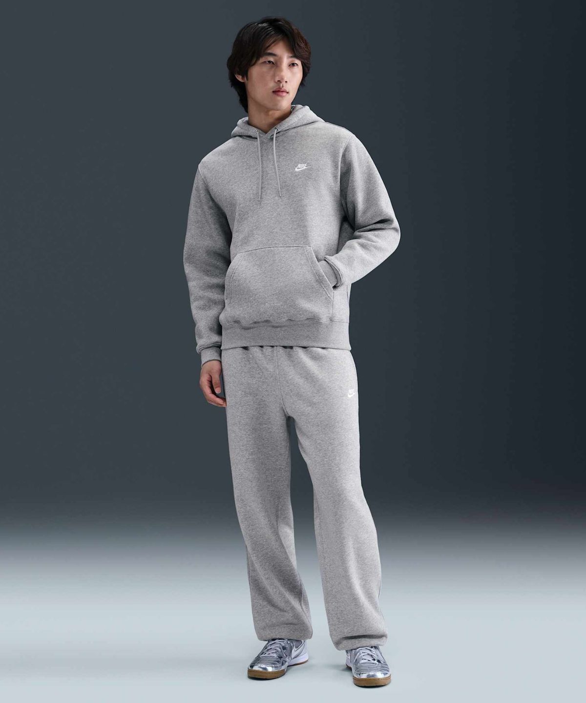 나이키(NIKE) 클럽 풀오버 플리스 후디 M - 다크 그레이 헤더:라이트 스모크 그레이:화이트 / FN3860-063
