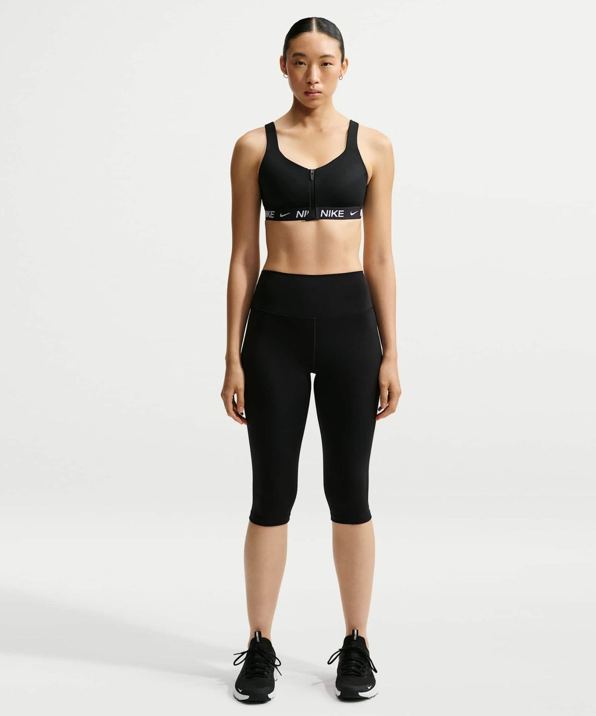 나이키(NIKE) 인디 하이 서포트 패드 지퍼 프런트 스포츠 브라 W - 블랙 / HQ2752-010